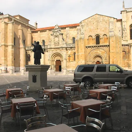 Restaurante Boccalino Πανσιόν León