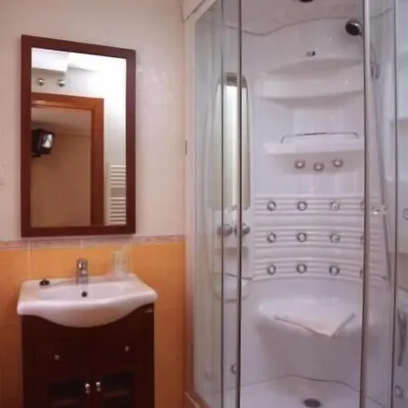 Restaurante Boccalino 2* Леон